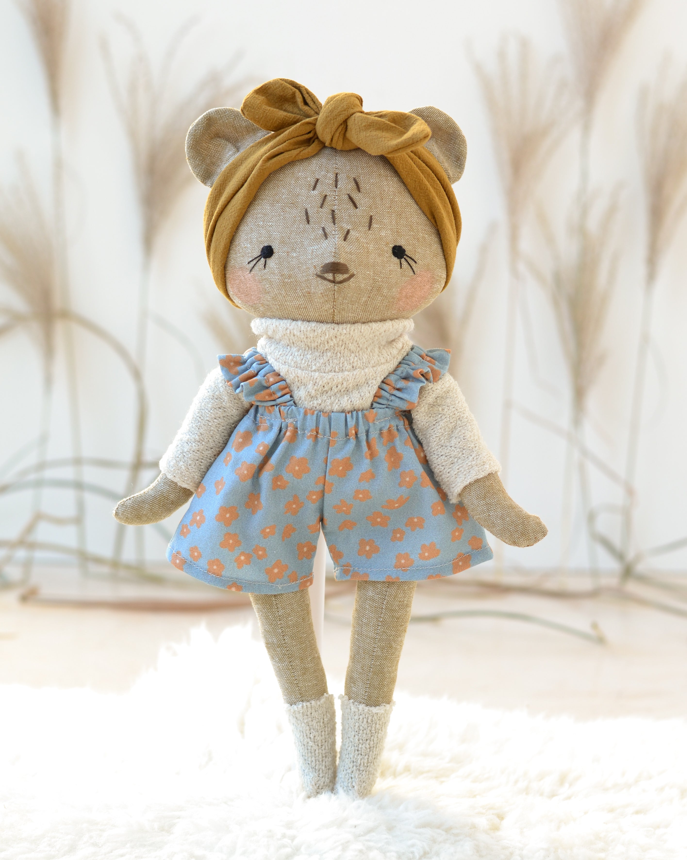 Osito de peluche falda Charlotte